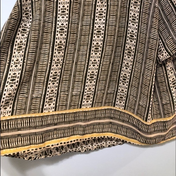 Cato size 26/28W top polyester keyhole cutout plus size - Picture 11 of 11